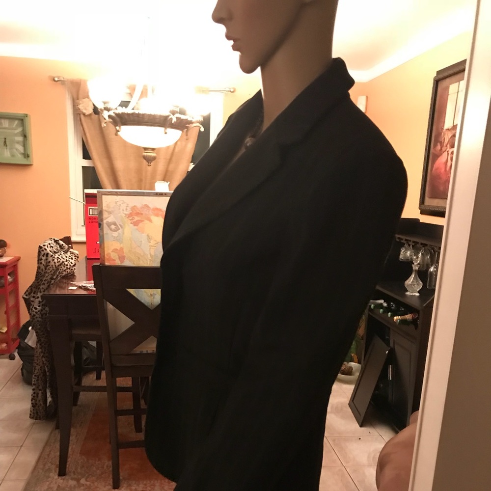 Jacket - Picture 4 of 4